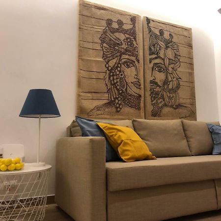 شقة Nesh House سيراكوزا المظهر الخارجي الصورة