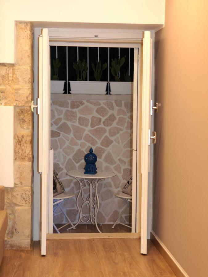 شقة Nesh House سيراكوزا المظهر الخارجي الصورة