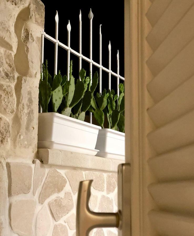 شقة Nesh House سيراكوزا المظهر الخارجي الصورة